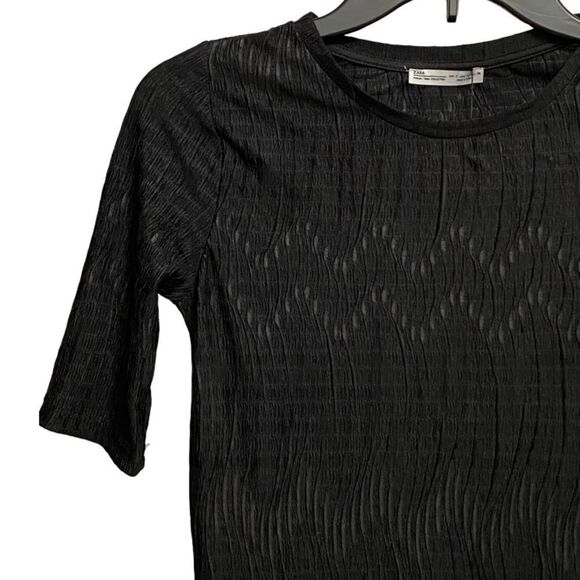 NWT Zara Short Sleeve Crinkled Textured Shirt Top Size S Black Geometric Pattern - Picture 2 of 13